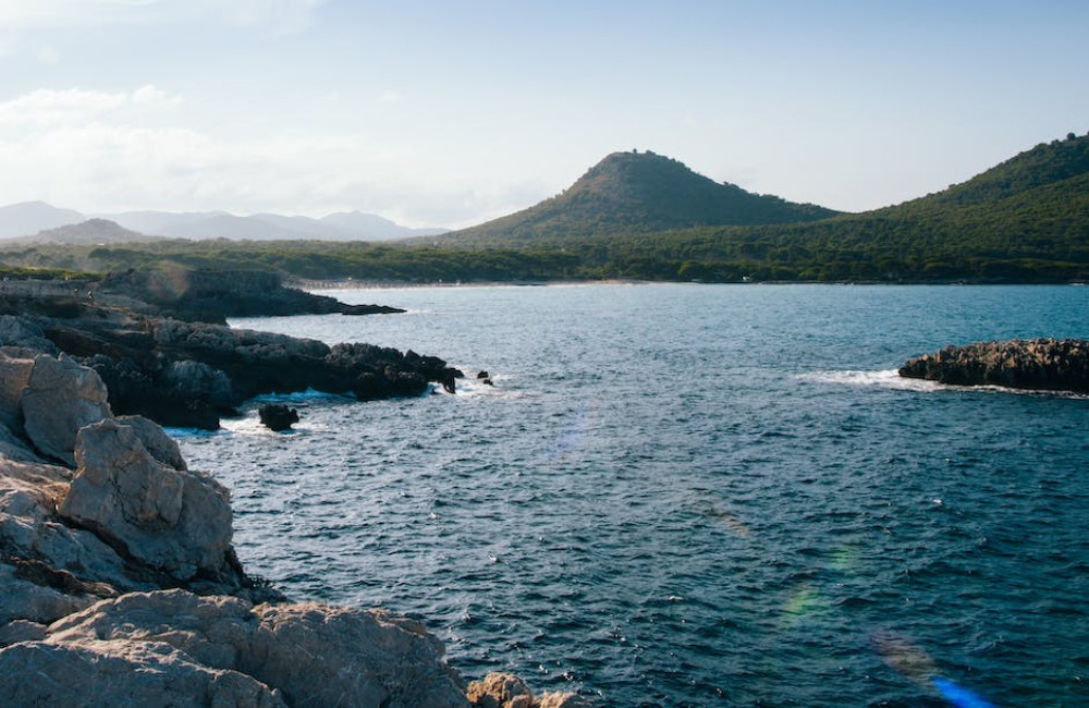 Wat onderscheidt Mallorca van het vaste Spaanse land?